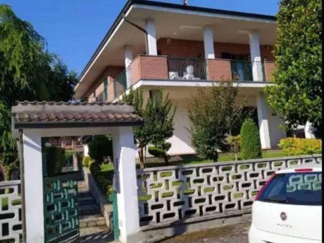 Villa in vendita a Alessandria AL