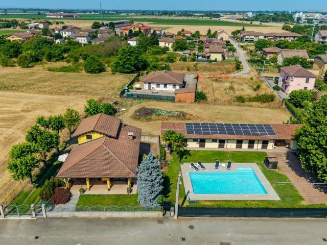 Villa in vendita a Alessandria AL