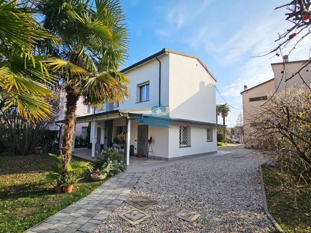 Villa in vendita a Alfonsine RA