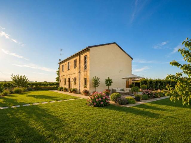 Villa in vendita a Alfonsine RA