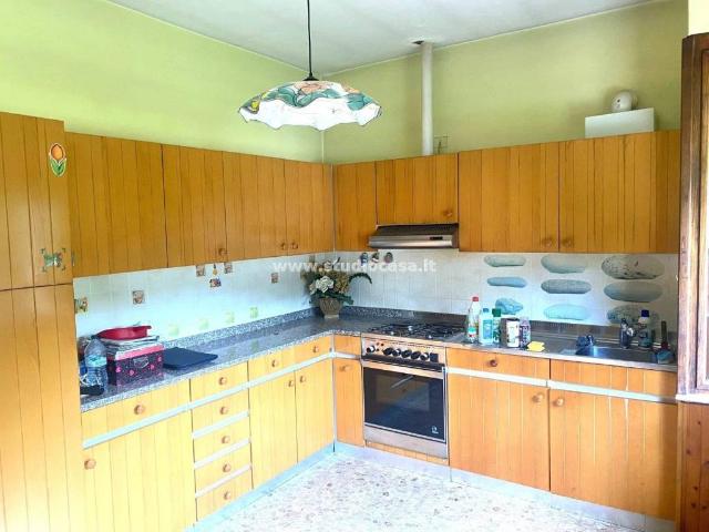 Villa in vendita a Algua BG