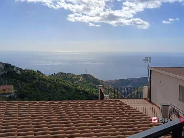 Villa in vendita a Alì Terme ME