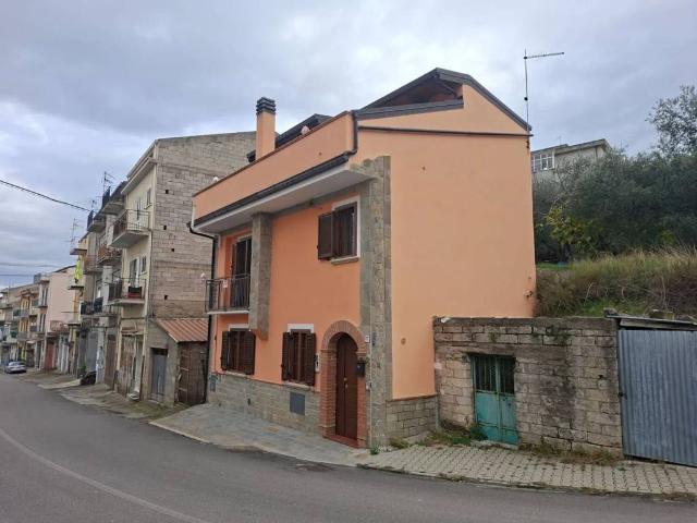 Villa in vendita a Aliano MT
