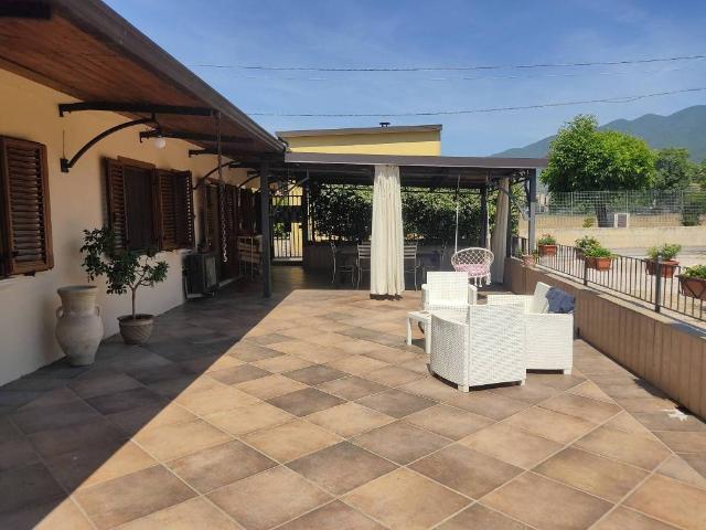 Villa in vendita a Alife CE