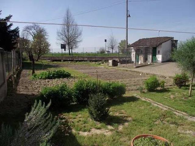 Villa in vendita a Alluvioni Piovera AL