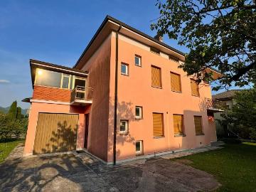 Villa in vendita a Almenno San Salvatore BG