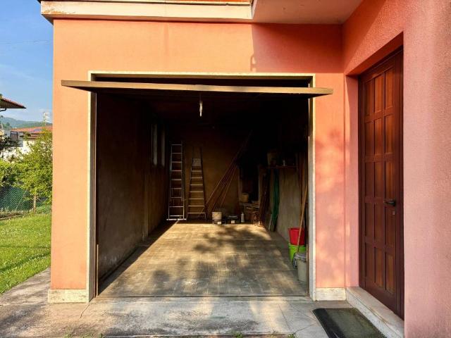 Villa in vendita a Almenno San Salvatore BG
