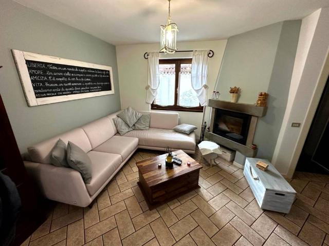 Villa in vendita a Almenno San Salvatore BG