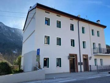 Villa in vendita a Alpago BL