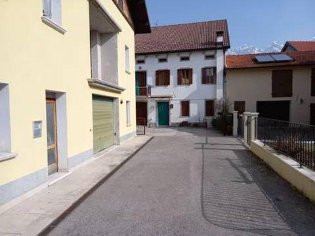 Villa in vendita a Alpago BL
