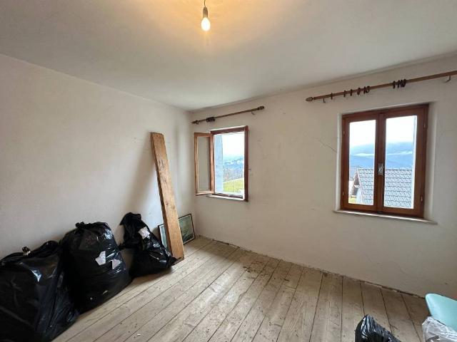 Villa in vendita a Alpago BL
