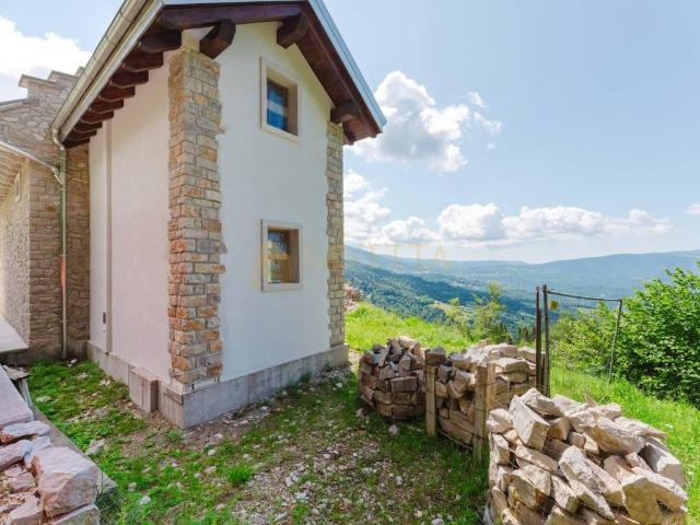 Villa in vendita a Alpago BL