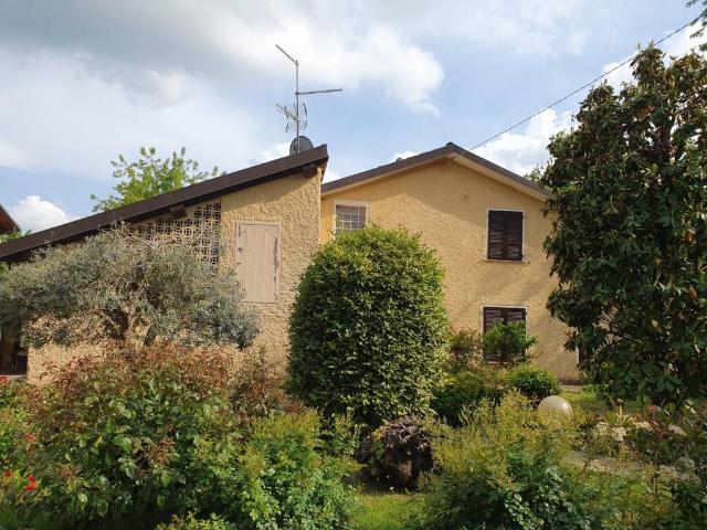 Villa in vendita a Alseno PC