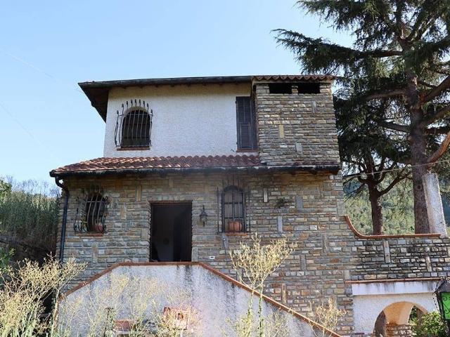 Villa in vendita a Apricale IM