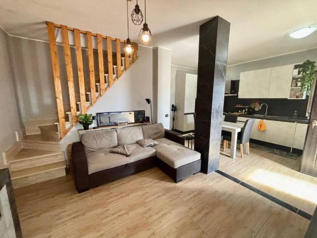Villa in vendita a Aprilia LT