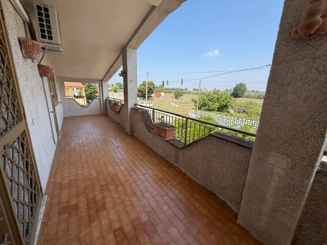 Villa in vendita a Aprilia LT