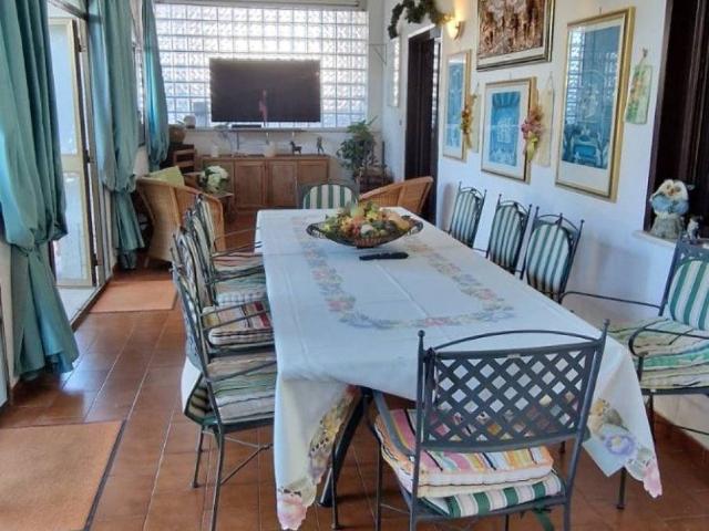 Villa in vendita a Aprilia LT