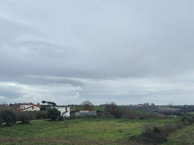 Villa in vendita a Aprilia LT