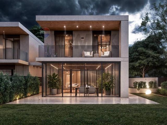 Villa in vendita a Aprilia LT