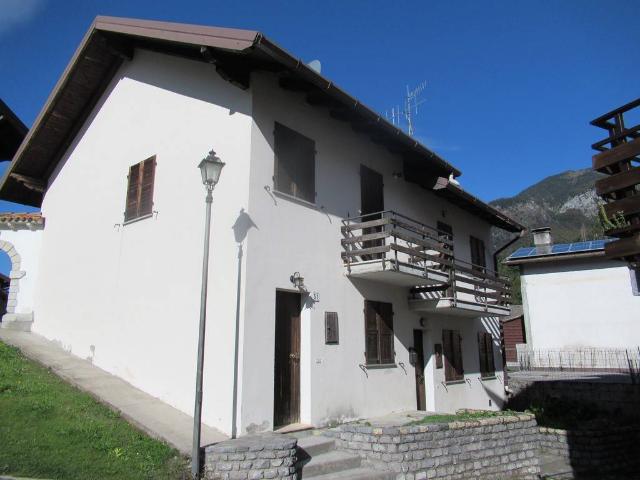 Villa in vendita a Arta Terme UD