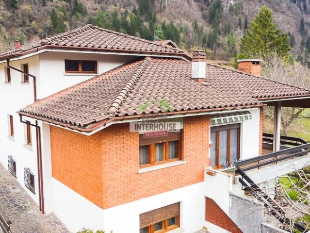 Villa in vendita a Arta Terme UD