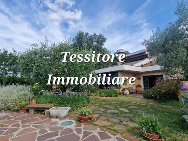 Villa in vendita a Artena RM