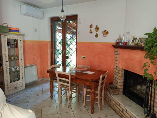 Villa in vendita a Artena RM