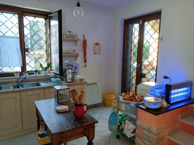 Villa in vendita a Artena RM
