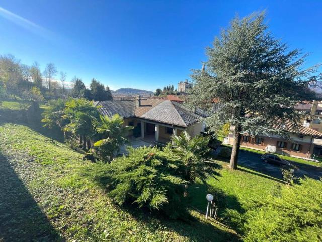 Villa in vendita a Artegna UD