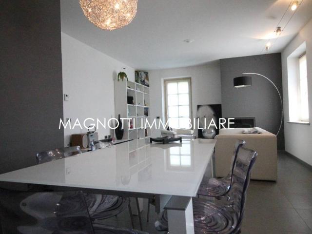Villa in vendita a Artegna UD