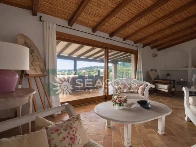 Villa in vendita a Arzachena OT