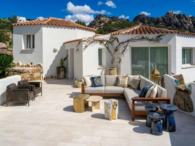 Villa in vendita a Arzachena OT