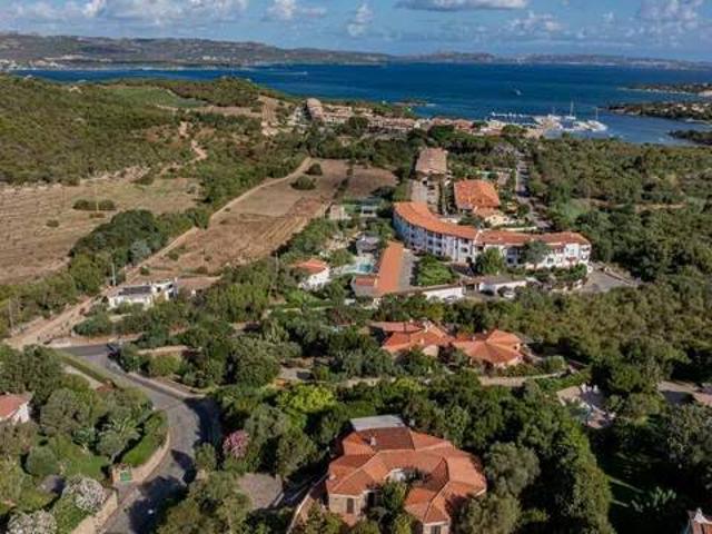 Villa in vendita a Arzachena OT