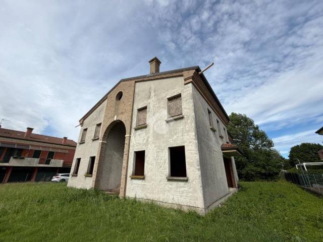 Villa in vendita a Arzergrande PD