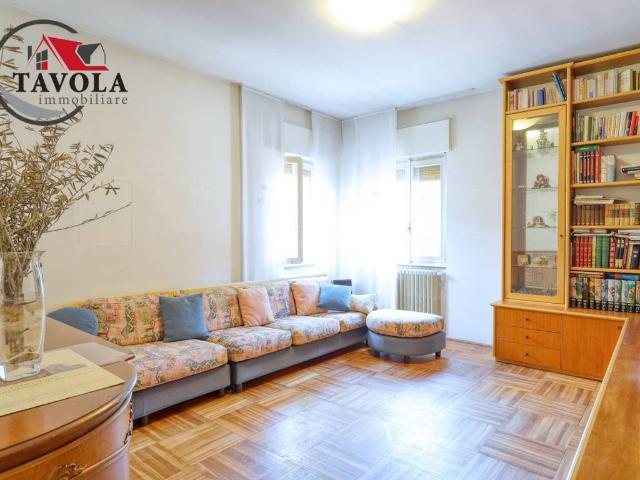 Villa in vendita a Arcisate VA