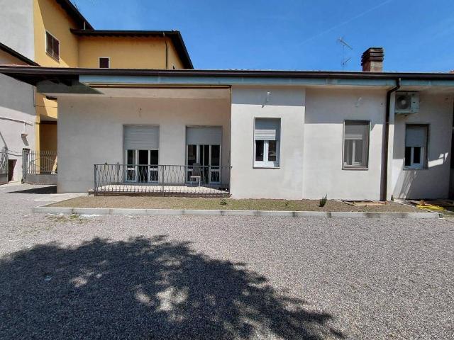 Villa in vendita a Arconate MI