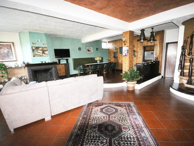 Villa in vendita a Arcola SP