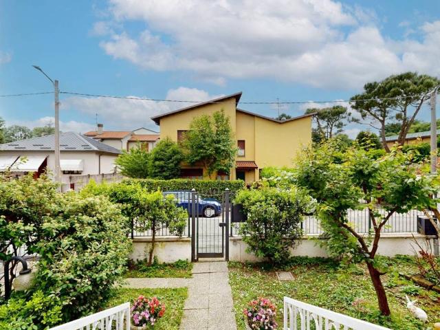 Villa in vendita a Arcore MB
