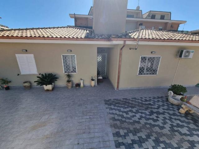 Villa in vendita a Ardea RM