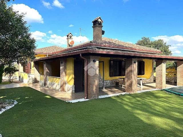 Villa in vendita a Ardea RM