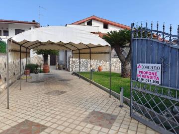 Tor San Lorenzo Lido, Latina Lazio