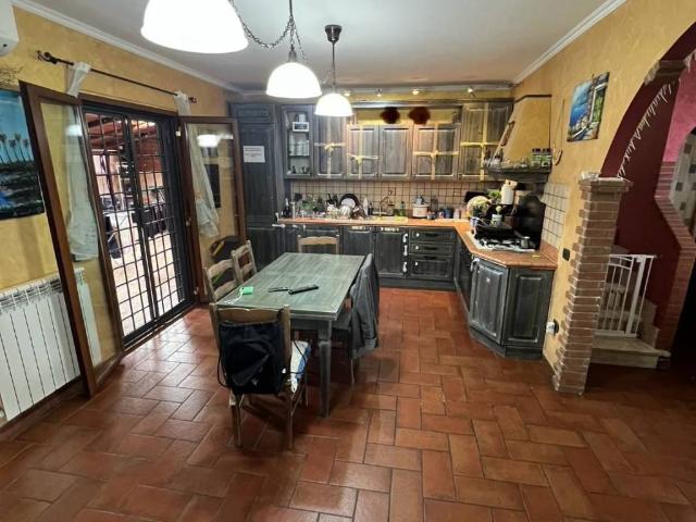 Villa in vendita a Ardea RM