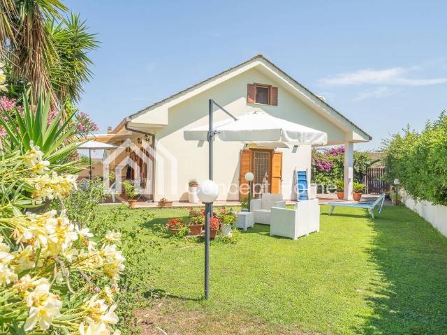 Villa in vendita a Ardea RM