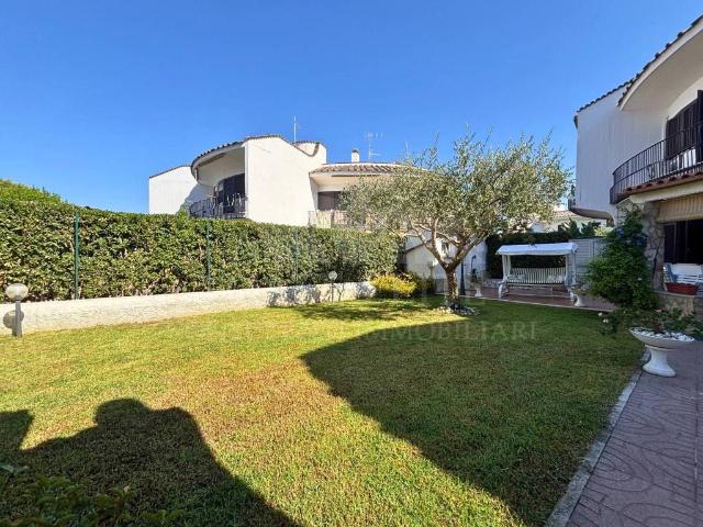 Villa in vendita a Ardea RM