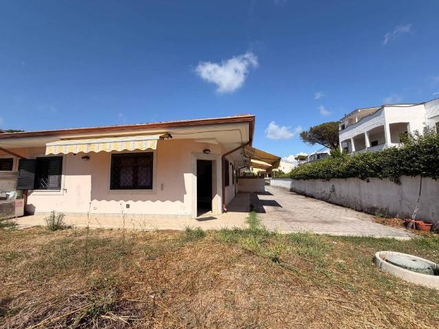 Villa in vendita a Ardea RM