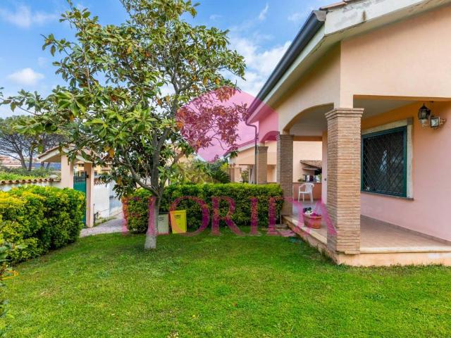 Villa in vendita a Ardea RM