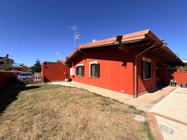 Villa in vendita a Ardea RM