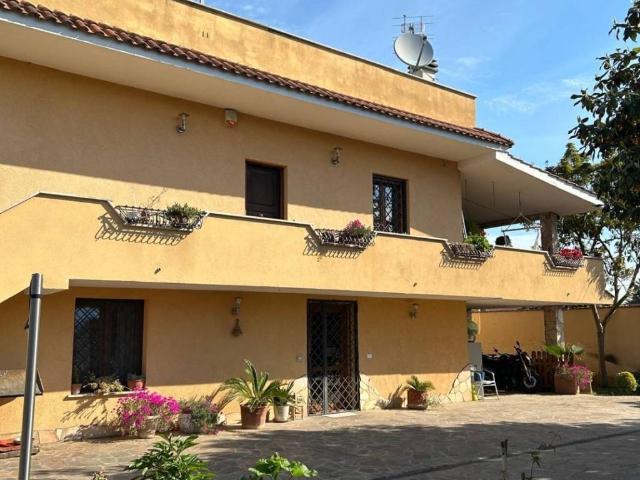 Villa in vendita a Ardea RM