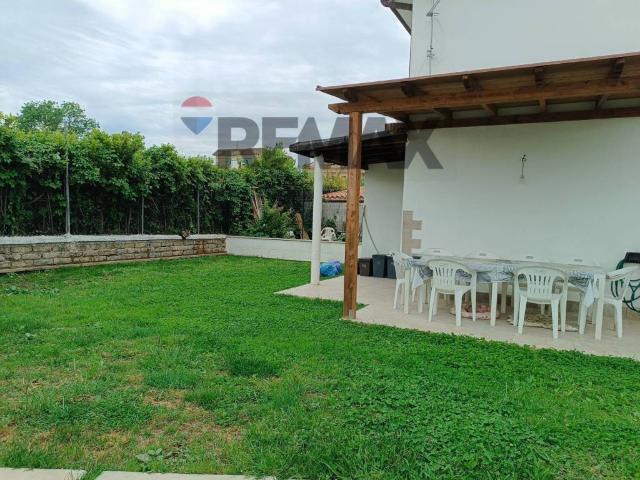 Villa in vendita a Ardea RM