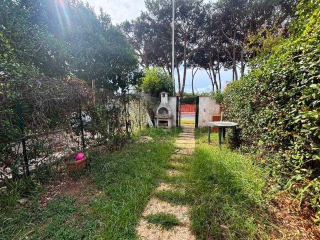 Villa in vendita a Ardea RM